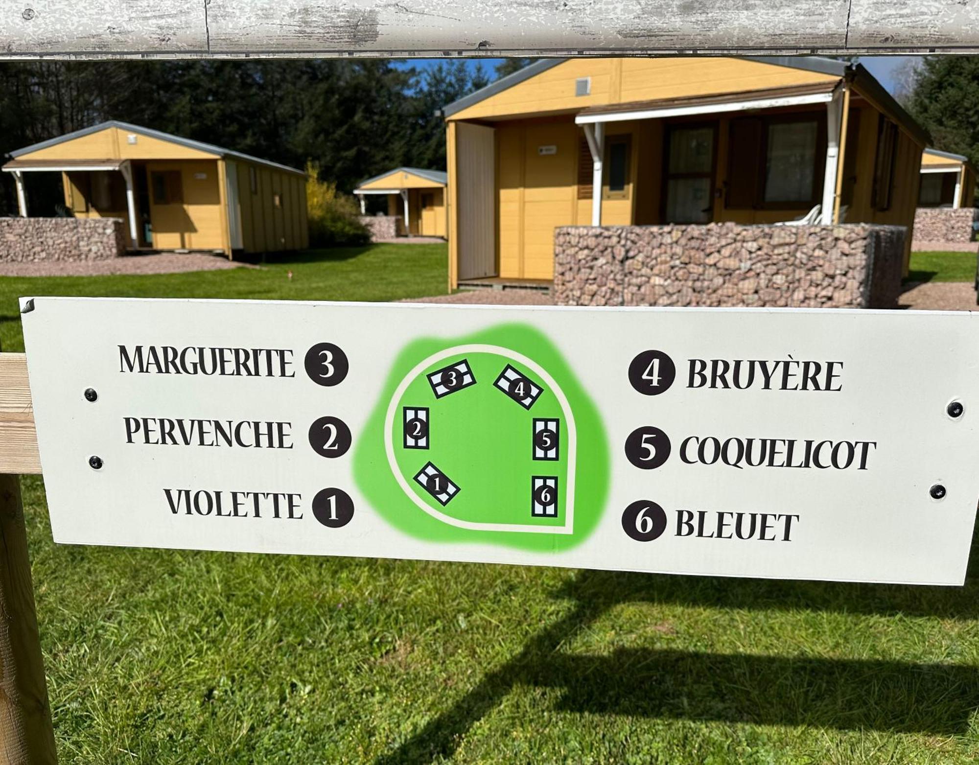 Du Cote De Chez Sam Inn *