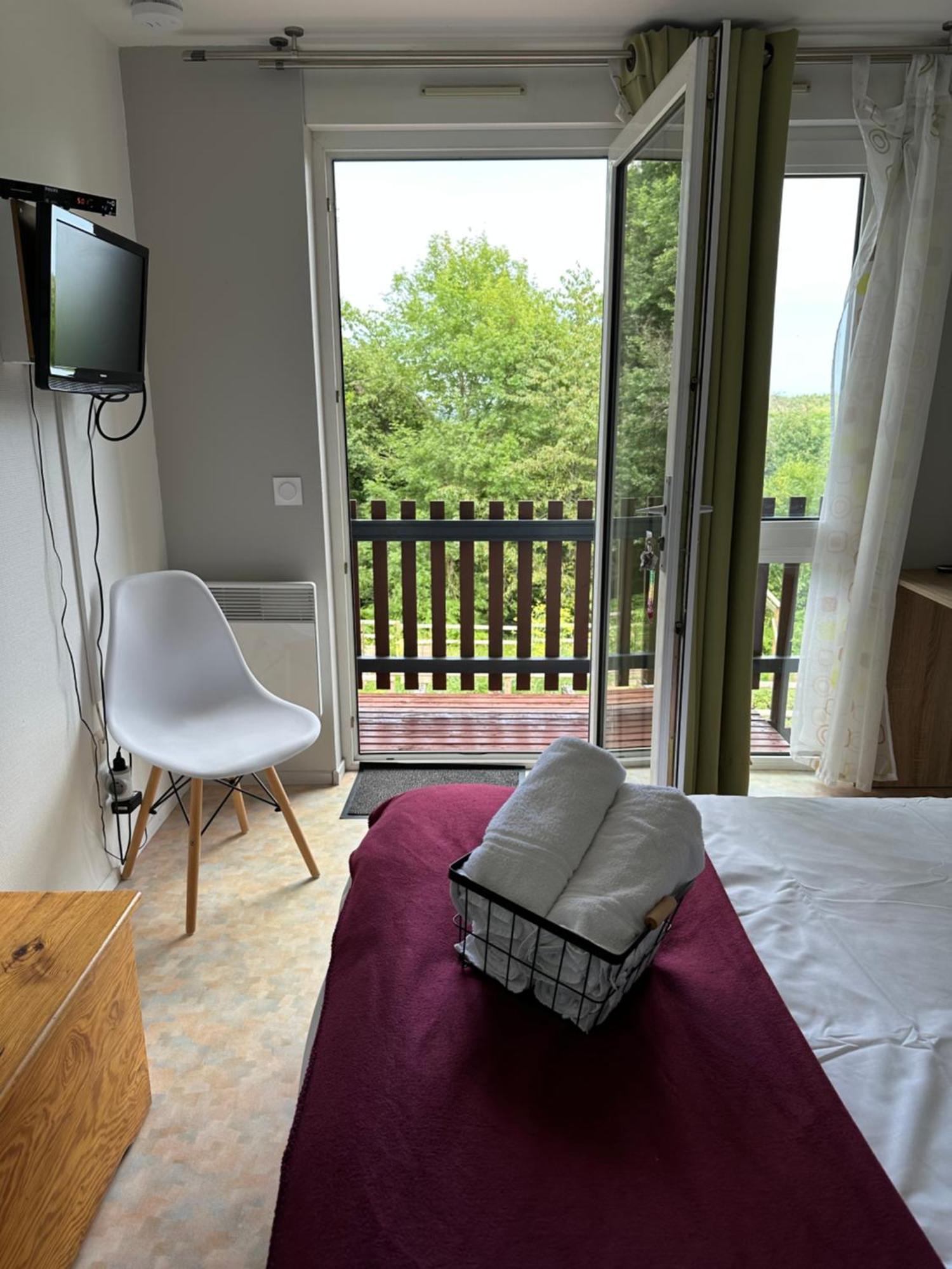 Inn Du Cote De Chez Sam *